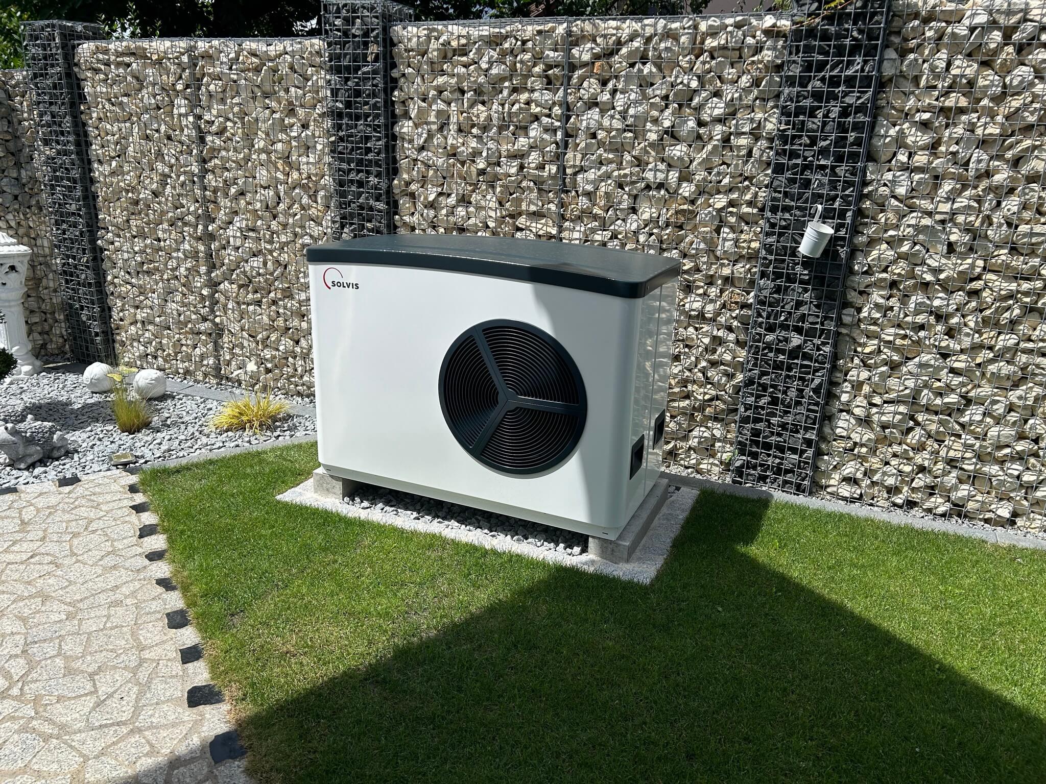 alte-oelheizung-durch-eine-solvis-waermepumpe-in-baint-ersetzt-1